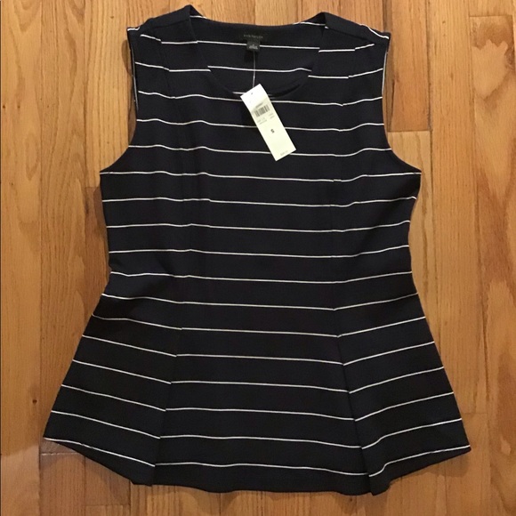 Ann Taylor Tops - NWT🎉ANN TAYLOR PONTE PLEATED PEPLUM TOP